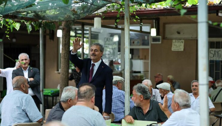 Başkan Alemdar Sakarya’da adım adım dolaşarak vatandaşlarla konuşuyor