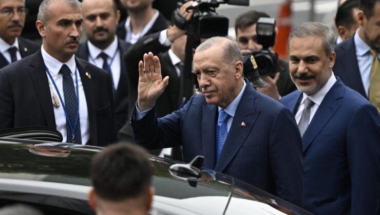 Cumhurbaşkanı Erdoğan Türkevi’nden ayrıldı